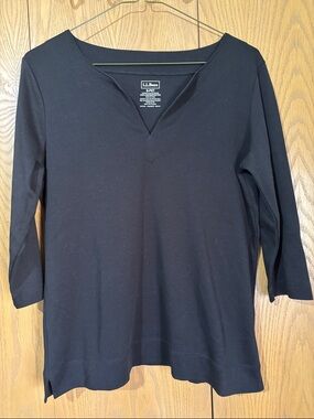 L.L. Bean Black V-Notch 3/4 Sleeve Women's Top size S-PET 100% supima cotton